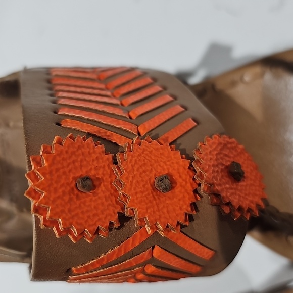 Tory Burch Caylon toe ring sandal 7.5 - Picture 4 of 9